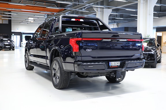 Ford F-150 5 of 5