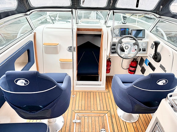Uttern D68 DTI m/120 hk diesel Mercruiser - 495 timer - Strøken 12 of 30