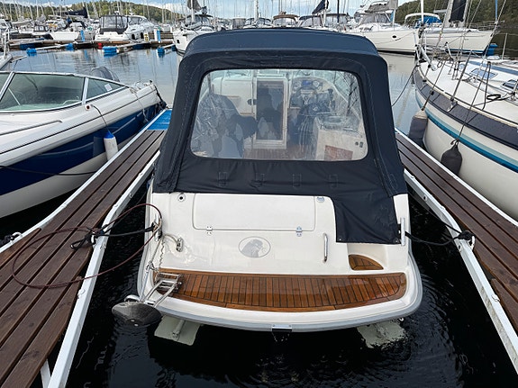 Uttern D68 DTI m/120 hk diesel Mercruiser - 495 timer - Strøken 9 of 30
