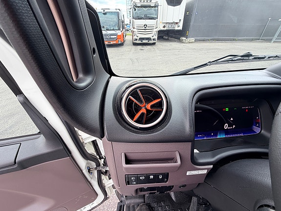 Fuso Elektrisk e-Canter 7C18 Gen2 Ca 20 mil, se video. 14 of 18