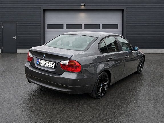 BMW 316i 6 of 10