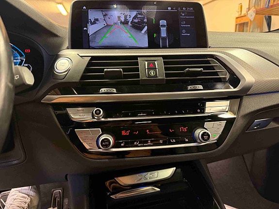 BMW X3 26 of 30