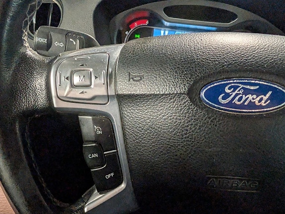 Ford Mondeo 17 of 22