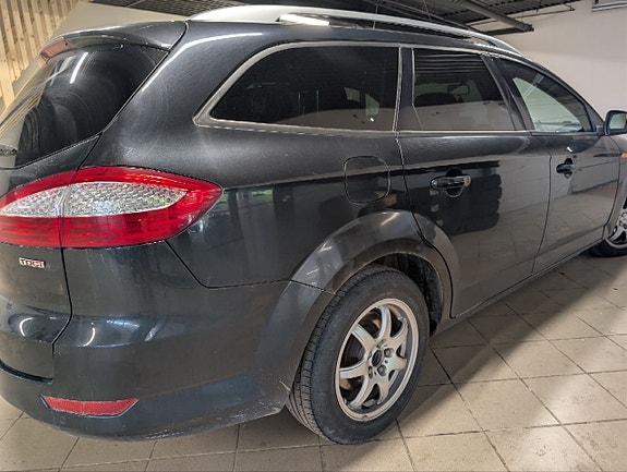 Ford Mondeo 5 of 22