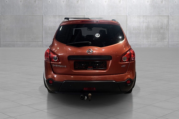 Nissan Qashqai+2 4 of 5
