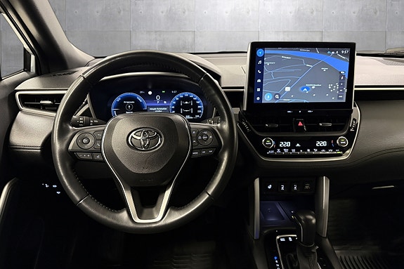 Toyota Corolla Cross 11 of 28