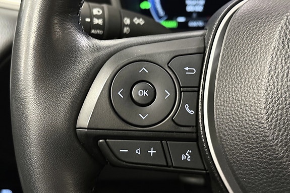 Toyota Corolla Cross 14 of 28