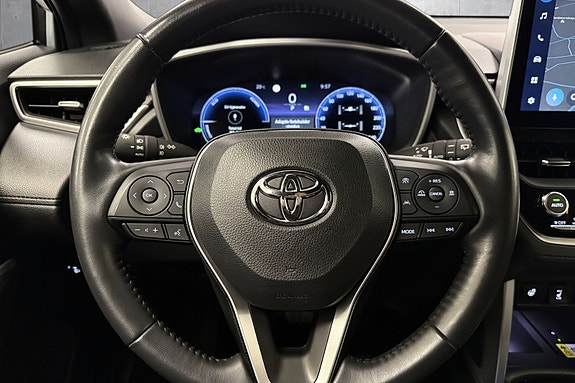 Toyota Corolla Cross 13 of 28