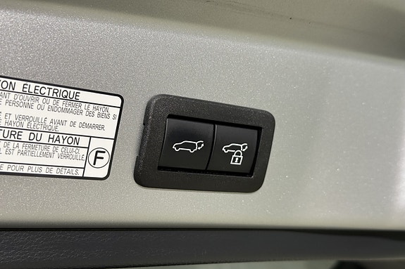 Toyota Corolla Cross 25 of 28