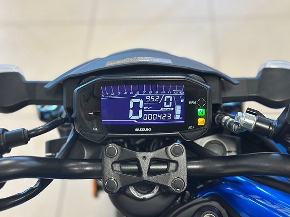 Suzuki GSX-S 125 8 of 9