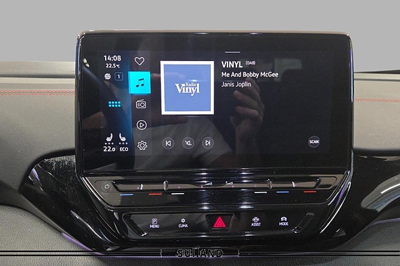 Volkswagen ID.4 GTX 14 of 19