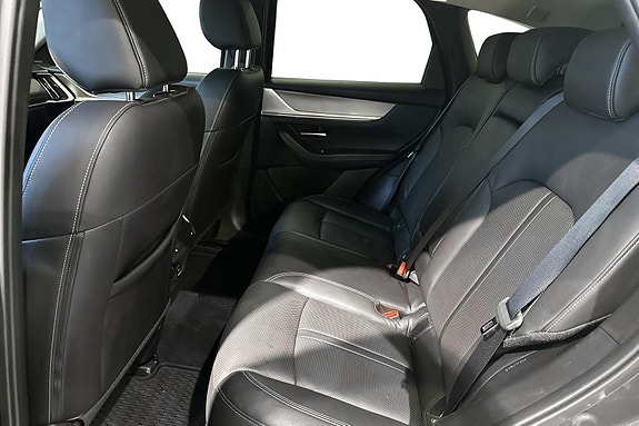 Mazda CX-60 7 of 24