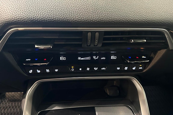 Mazda CX-60 15 of 24