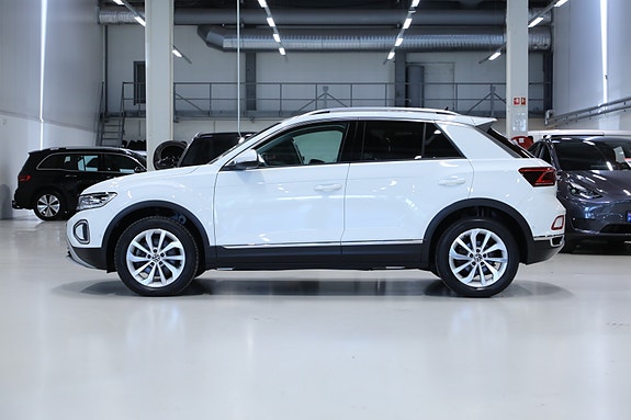Volkswagen T-Roc 5 of 5