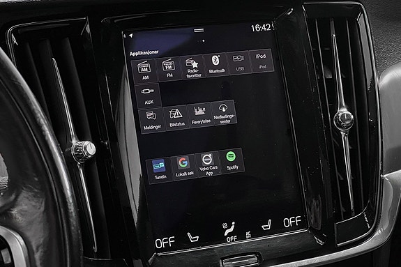 Volvo V90 26 of 30