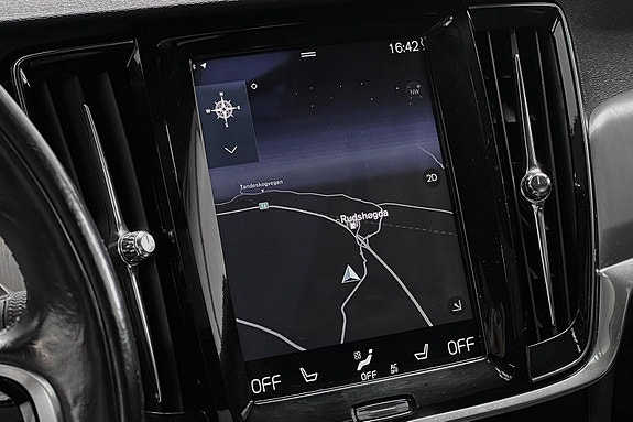 Volvo V90 27 of 30