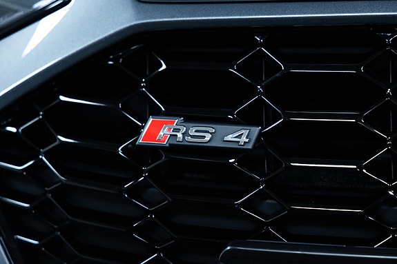 Audi RS4 9 of 30