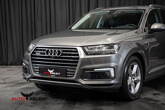 Audi Q7 7 of 30