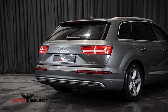 Audi Q7 16 of 30