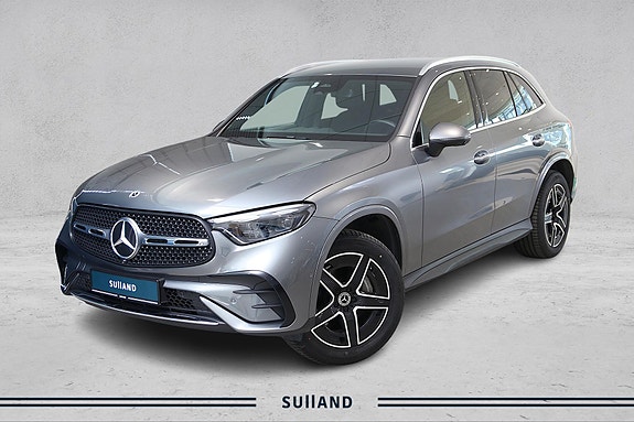 Mercedes-Benz GLC300 de 2 of 5