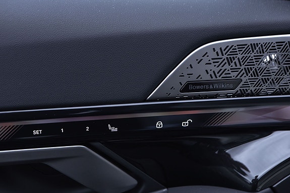 BMW i5 22 of 30