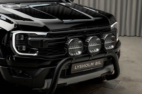 Ford Ranger Raptor 11 of 25