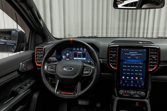 Ford Ranger Raptor 18 of 25