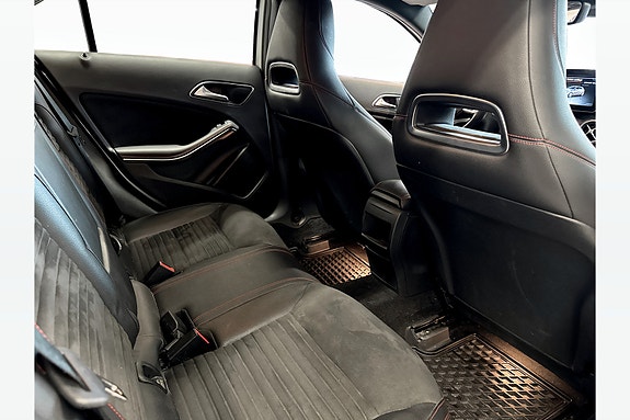 Mercedes-Benz A180 15 of 18