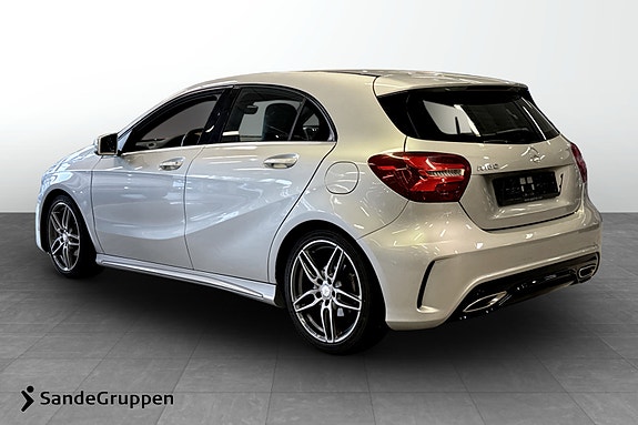 Mercedes-Benz A180 3 of 18