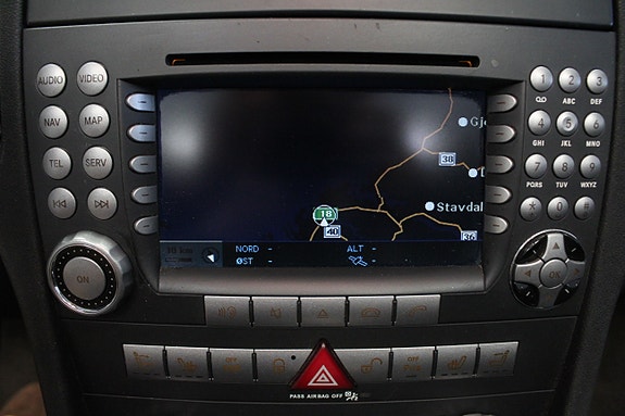 Mercedes-Benz SLK55 30 of 30