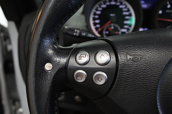 Mercedes-Benz SLK55 22 of 30