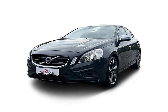 Volvo S60 3 of 5