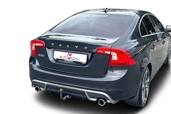 Volvo S60 10 of 30