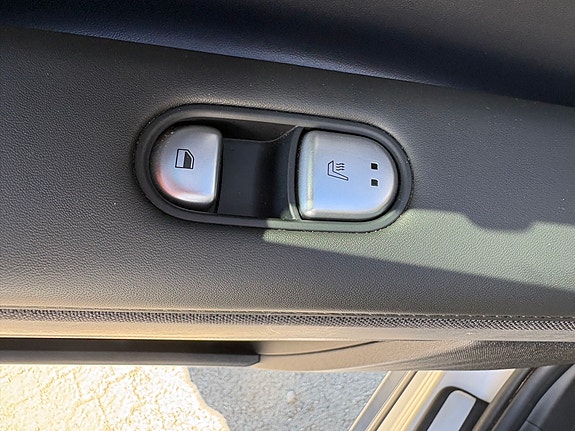 Hyundai Ioniq 5 8 of 15