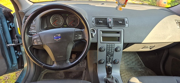 Volvo V50 7 of 18