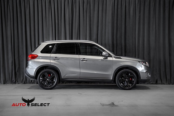 Suzuki Vitara 12 of 30