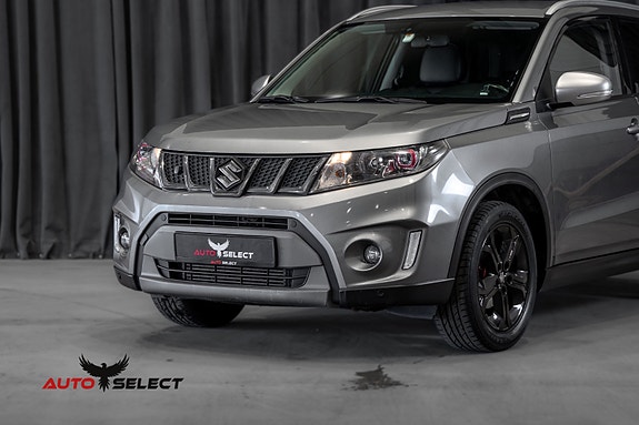Suzuki Vitara 7 of 30