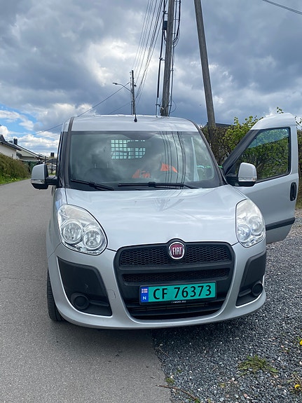 Fiat Doblo 2 of 5