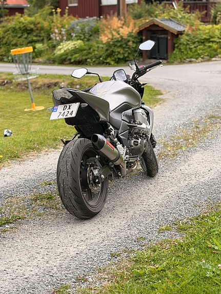 Kawasaki Z 750 4 of 10
