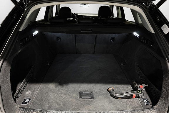 Audi e-tron 22 of 30