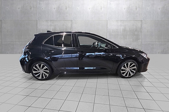 Toyota Corolla 6 of 27