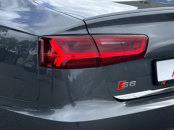 Audi S6 13 of 30