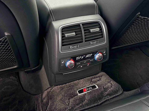 Audi S6 25 of 30