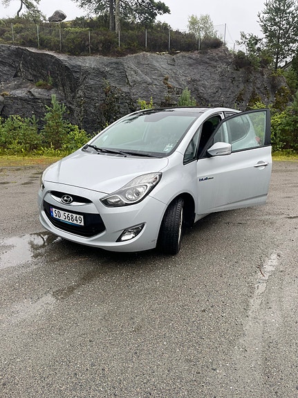 Hyundai ix20 2 of 10