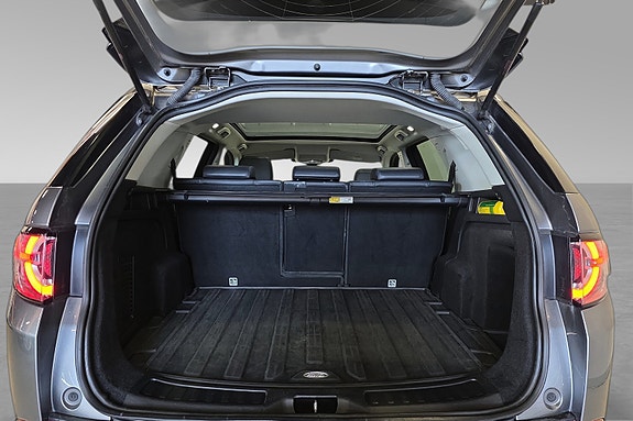 Land Rover Discovery Sport 18 of 23