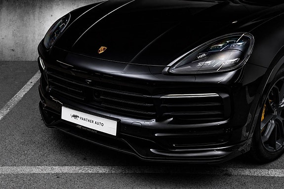 Porsche Cayenne 6 of 30