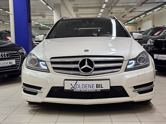 Mercedes-Benz C250 d 3 of 5