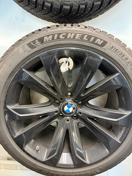 BMW X5 22 of 30