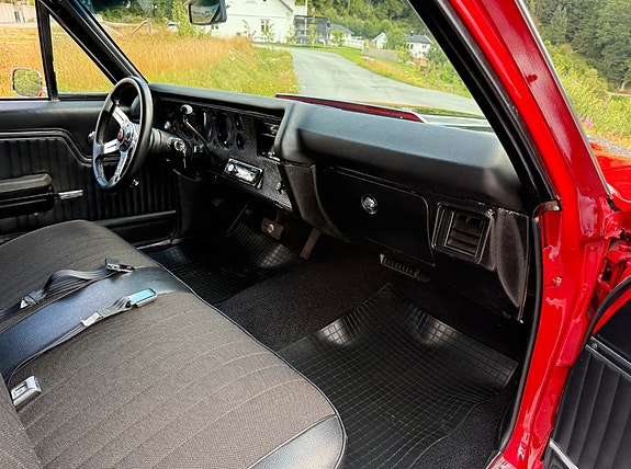 Chevrolet El Camino 11 of 16