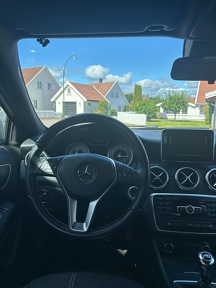Mercedes-Benz A180 18 of 20